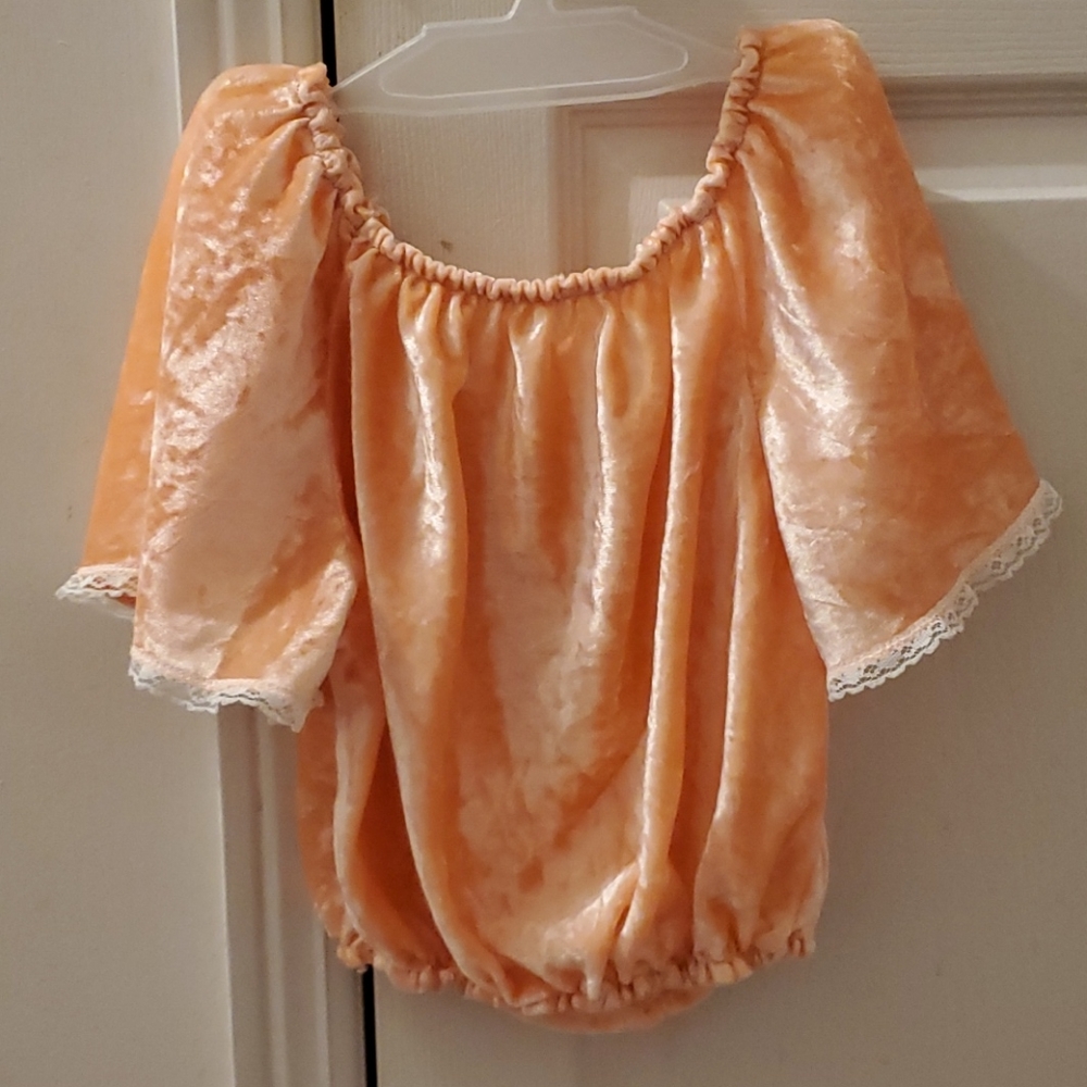 Vintage velvet Peach Crop Top with Lace trimming